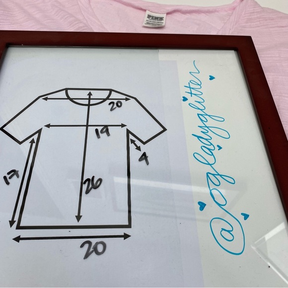 VS PINK Pink V-Neck Tee with Flippy Sequins Dog Logo - Picture 10 of 10